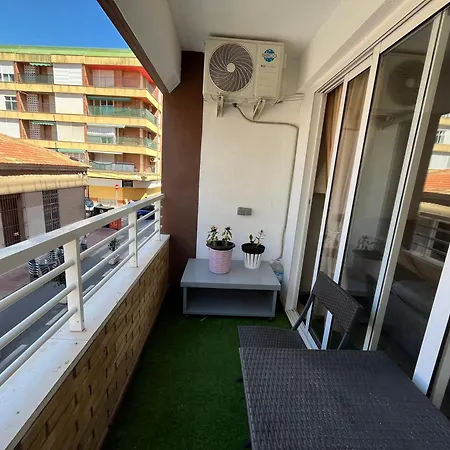Kwatera prywatna Matrimonio En Piso Compartido - Playa Del Cura - Nr 1 *