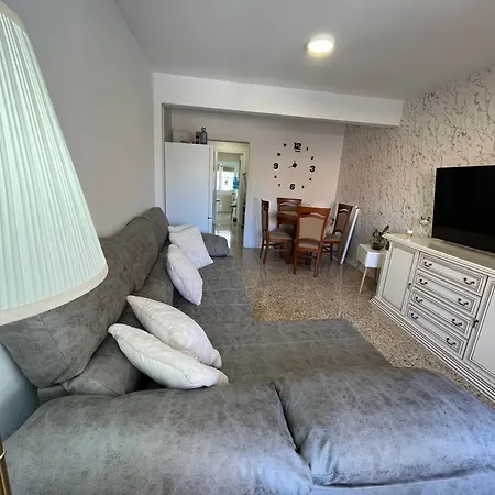 Matrimonio En Piso Compartido - Playa Del Cura - Nr 1