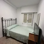 Matrimonio En Piso Compartido - Playa Del Cura - Nr 1 Homestay szállás *