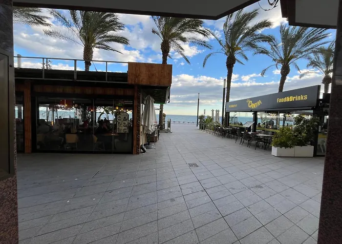 Matrimonio En Piso Compartido - Playa Del Cura - Nr 1 *